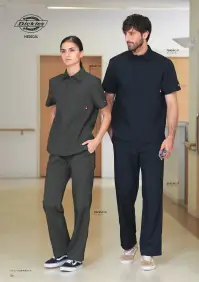 フォーク 5022SC-17 男女兼用ストレートパンツ タフな現場を支え続けてきたDickies(ディッキーズ)はアメリカをはじめとする世界のワーカーたちに愛され続けているブランドです。Dickies(ディッキーズ)ならではの頑丈さに、日本の医療現場にふさわしいデザインにアレンジ。思いのままにフィジカルをトレスする機能ウエアで、アクティブに現場で活躍できるチームへ!●タフな現場ワークを支える優れた耐久性ワークウエアブランドならではの、タフな素材が魅力。過酷な現場ワークや何度も繰り返される洗濯にも優れた耐久性を発揮し、使い込むほどに風合いが増します。●動きやすく、ラフな着心地ドライタッチな風合いのストレッチ素材で、汗をかくほどのハードワークでも、快適に動けることを追求。洗いざらしのような独特の風合いも魅力です。●シーンを選ばないミニマムデザインどんな現場にも映えるシンプルなデザイン。軽快な現場ワークをサポートするギミックもポイントです。ワークシャツをイメージしたシャツ衿タイプ。介護士、訪問医療スタッフのスタイルアップにも。スクラブの裾を出しても入れても、着こなしキマる新デザイン※男性基準のサイズ展開になっています。女性の方はワンサイズ下がおすすめです。 関連情報 カタログ 126ページ