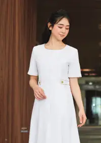 フォーク 3025SC-1 ワンピース 上品にスタイルアップするデザインと清潔感あるカラー、美しいドレープが印象的なワンピース・襟ぐりパイピング・ウエストベルト上品な色合いの配色パイピングがデザインポイント・左胸ポケット付・左右にポケット付・ストレッチ性のある素材通気性がよく､伸縮性のある素材を背中の部分に採用｡抱きかかえなど大きな動きがしやすく、肌にまとわりつかないさらっとした着心地です。・着脱しやすいジップタイプ着脱がしやすく、メイクなどが付にくいのも特徴です。 関連情報 カタログ 178ページ