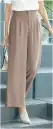 アルファピア YT5719-4 パンツ(セイミワイド) YT5719 パンツ(セイミワイド) トップスをINしたスタイリングがすっきり美しく映えるハイウエストデザインのセミワイドパンツです。シャーリング風のゴム入りウエスト設計で着心地よく、後ろ姿もキレイに決まります。透けにくいバックサテンジョーゼットはオフィスでの品格ある装いを実現。ナチュラルなストレッチ性と上品な反発感を持つ素材で、一日中快適な着用感を提供します。特徴・ハイウエスト設計でトップスをINしたときのシルエットが美しく決まる・シャーリング風のゴム入りウエストで窮屈感なく後ろ姿もすっきりと美しい・透けにくいバックサテンジョーゼットで安心感のある着用が可能・ソフトな風合いの梨地素材が上質な印象を演出・ナチュラルなストレッチ性により動きやすく、長時間の着用でも快適・適度な反発感のある素材で型崩れしにくく美しいシルエットをキープ・セミワイドシルエットで足さばきが良く動きやすい※4Lは受注生産になります。※受注生産品につきましては、ご注文後のキャンセル、返品及び他の商品との交換、色・サイズ交換が出来ませんのでご注意ください。※受注生産品のお支払い方法は、前払いにて承り、ご入金確認後の手配となります。