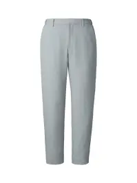 The FELLOWS TE5025-3 パンツ（テーパード）（グレー） おもてなしを自分らしく心地よく特徴・ご家庭で洗えるホームウォッシャブル・伸縮性のあるストレッチ素材・すっきりとしたシルエットのノータック仕様・伸縮性があり動きやすい脇ゴム入りウエスト・裏地付きで肌ざわりが良い前後ひざ上裏・防汚加工で汗じみなどの汚れを防止。洗濯を重ねても効果が持続。仕様品番:TE5025-3品名:パンツ（テーパード）