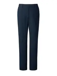 The FELLOWS TE5706-1 パンツ サスティナブルを秘めた、至高の存在感高貴なネイビーブルーにゴールドが印象的なベストは環境へのやさしさを配慮したサスティナブル素材を採用。特徴・国が定めた環境に優しい製品の基準を満たした商品・ご家庭で洗えるホームウォッシャブル・伸縮性のあるストレッチ素材・すっきりとしたシルエットでスタイリッシュな印象のノータック仕様・ウエストの両脇にゴムがあり、ほどよく伸縮して快適な履き心地・前後のひざ上まで裏地が付いており、摩耗や型くずれを防ぎます。仕様品番:TE5706-1品名:パンツ