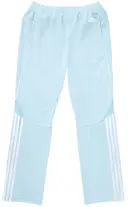 KAZEN SMS502-11 メンズパンツ adidasPANTS COLLECTION豊富なカラーバリエーションをご用意。機能面でも優れた充実のラインナップです。・腰部分にメッシュ素材のベンチレーション付。・ウエスト総ゴム、スピンドル付。・両腰ポケット付。adidas私たちは一つ、輝く日のために。Sports Medical and CareSuitsスポーツのエッセンスから生まれたユニフォームユニフォームには、モチベーションを高め、パフォーマンスを引き出し、チームの想いを一つにする力があります。その力はスポーツの世界だけでなく、チームワークを必要とするあらゆる現場で求められるもの。Sports Medical and CareSuits は、アクティブでスタイリッシュなデザイン、スポーツのフィールドで蓄積されたノウハウを活かした、医療・介護用ユニフォーム。柔軟かつスピーディな動きが求められる現場を力強く支えるウェアです。