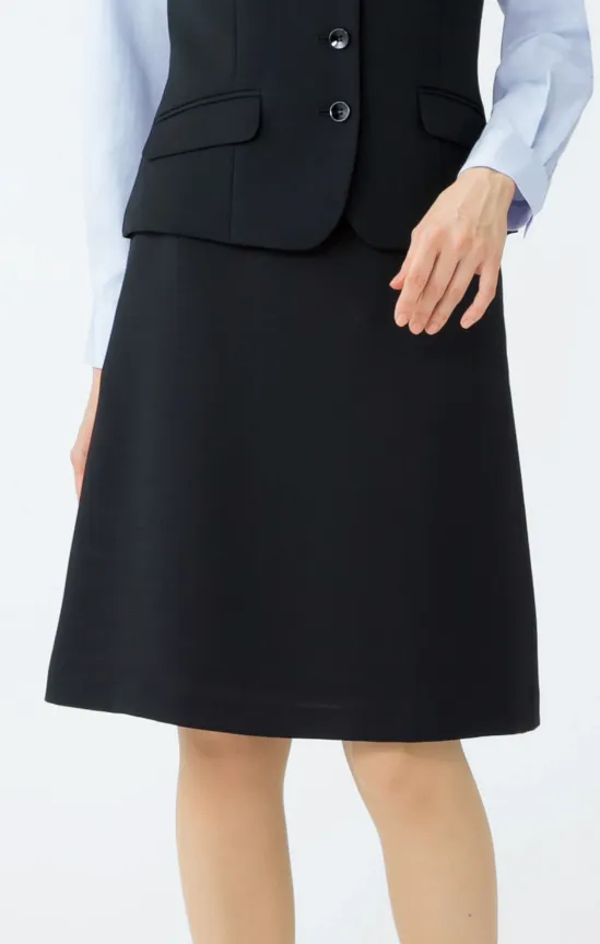 ボンオフィス AS2280 Aラインスカート Impressインプレス  脚さばきがよく動きやすいAラインスカート。女性らしい深みブラックで魅せるモダンエレガントな上品さ。深みのあるブラックと豊富なアイテムバリエーションで、どんな職種にもマッチするシリーズです。見た目の端正さと同時に、ポケットの多さや2WAYストレッチで動きやすいなど、機能面も充実しています。 漆黒の力でより一層上品な魅力を引き立てるブラック。 嬉しい機能が満載です！ ●斜めポケット。ラインを損なわず、物の出し入れがスムーズな斜めポケット仕様。 ●カーブベルト。ウエストのらくなカーブベルトのデザインでお腹まわりがすっきり。 ●らくらくカン＆すべり止め。ウエスト内側には、伸縮する尾錠とすべり止めが付いています。Impressボトムシリーズの動画です。 ©株式会社ボンマックス↓http://youtu.be/gknuHlnbU54らくらくカンの動画です。 ©株式会社ボンマックス↓http://youtu.be/KkQmB3NqjCgImpressストレッチ素材の動画です。 ©株式会社ボンマックス↓http://youtu.be/UT1LPwwO9HY