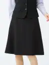ボンオフィス AS2281 フレアスカート Impressインプレス  膝が隠れる長め丈が上品な長め丈フレアスカート。女性らしい深みブラックで魅せるモダンエレガントな上品さ。深みのあるブラックと豊富なアイテムバリエーションで、どんな職種にもマッチするシリーズです。見た目の端正さと同時に、ポケットの多さや2WAYストレッチで動きやすいなど、機能面も充実しています。 漆黒の力でより一層上品な魅力を引き立てるブラック。 嬉しい機能が満載です！ ●斜めポケット。ラインを損なわず、物の出し入れがスムーズな斜めポケット仕様。 ●カーブベルト。ウエストのらくなカーブベルトのデザインでお腹まわりがすっきり。 ●らくらくカン＆すべり止め。ウエスト内側には、伸縮する尾錠とすべり止めが付いています。Impressボトムシリーズの動画です。 ©株式会社ボンマックス↓http://youtu.be/gknuHlnbU54らくらくカンの動画です。 ©株式会社ボンマックス↓http://youtu.be/KkQmB3NqjCgImpressストレッチ素材の動画です。 ©株式会社ボンマックス↓http://youtu.be/UT1LPwwO9HY
