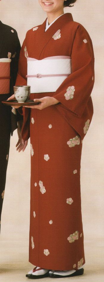 風香 KI-1018 単衣着物（ねじり梅） ねじり梅・ひねり梅とも呼ばれるこの意匠は、梅の花を文様化した柄で、着物や冬季など幅広く使われています。梅に松葉を散らし商売（松梅）繁盛の意も込められています。日本の心を着こなす機能美。伝統が華やぐ着物スタイル。優雅な気品とひとクラス上のゆとりを演出。装う方の凛とした美しさとさりげないお店のセンスの良さを語ります。ここが魅力！ 1．色柄が豊富です。 お店の雰囲気、季節、と予算に応じて最もふさわしい装いがお選びいただける豊富な色柄を揃えています。 2．丸洗いできます。 ポリエステル100％素材を使用しているためシワになりにくく、洗濯機で丸洗いできます。 3．とても丈夫です。 ミシン仕立てなので、ほつれや型くずれの心配がなく丈夫。毎日のご着用に優れた耐久性を発揮します。 4．着付けは簡単！ すべての帯は誰でも素早く簡単に着装できるワンタッチ式に加工することができ、着付けもラクラクです 。※二部式仕立てにできます。ご希望の際は別途お問合せ下さい。※この商品は受注生産になります。※受注生産品につきましては、ご注文後のキャンセル、返品及び他の商品との交換、色・サイズ交換が出来ませんのでご注意くださいませ。※受注生産品のお支払い方法は、先振込（代金引換以外）にて承り、ご入金確認後の手配となります。