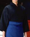 風香 SJ-4012 作務衣・上着（網代） 日本の伝統美を豊かに演出する。ぬくもりを感じる作務衣スタイル。カジュアルでありながらきちんとした印象をあたえ、日本の美しさを心地よく魅力的におもてなしの心にそえてお届けします。●ここが魅力！1．ユニセックス 男女兼用で着用いただけるスタイルなので、お店のイメージづくりがトータルにできて、印象ひときわ！2．アクティブ 簡単に着用でき動きやすいので、年輩の方はもちろん若い方にも好評。3．イージーケア ポリエステル100％でシワになりにくく、丸洗いOK。