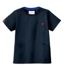 フォーク 7097SC-17 スクラブ T-ShirtsLikeSCRUB人気の7000SCのリブ丸首スタイルが登場!◎クルーネックが新鮮な、男女兼用のTシャツライクスクラブ。◎リブの肌側配色で胸元が気にならない工夫◎右袖にPANTONEオリジナルピスネーム付◎サイズ別カラーピスネーム付◎両腰ポケット付※男性基準のサイズ展開になっています。女性の方はワンサイズ下がおすすめです。