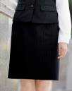 アイトス (ハイナック) HCS3600-99 キテミテ体感スカート(52cm丈) 前カーブゴムスカート(すっきりタイプ)自分らしく、アーバンエレガンススーツ。自立した女性が求めるのは、自分らしさ。それをかなえるのが、ピエブリッドの3600シリーズ。上質な着用感はもちろん、凛としたエレガントなデザイン。着こなしに拡がりを見せ、自分らしく美しく、魅せてくれる。【キテミテ体感Skirt】窮屈さ解消。スッキリ見せのゆとりスカート。せっかくのきれいめシルエットのスカートも窮屈な思いで着るなんてもったいない。だからピエブリッドのスカート。ウエストのゆとりをキープしつつスッキリと。膝上からの部分もラクラク。無理せず美しく着こなす、というお洒落の基本を守ります。長時間座るお仕事の方にオススメ！キテミテ体感「前カーブゴムスカート」・カーブゴムで体に沿うからすっきりきれい。・前ベルト全体が約3cm伸びる。・前のみベルト下側も伸びるので座った時にラク。・前はカーブゴム入りで伸びる(ゴムに見えないスッキリ仕様)。・後ろは伸びずしっかり包むベルト。実用新案登録第3189420号ソフトでストレッチ、形態回復性もGOOD【SOLOTEXソロテックス】繊維の分子同士が螺旋状にしなやかなバネのように結合。従来のポリエステル素材では実現できなかった、快適性をキープ。●際立つソフト感とクッション性。●軽快なストレッチ性。●優れた形態回復性。