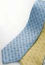 ハネクトーン 31464 メンズネクタイ（ピンドット小柄/ブルー系） タテ糸に白を使ったパステル調。すっきりとした小柄ときれいな色目で爽やかな印象。濃色のジャケットとの相性も抜群。