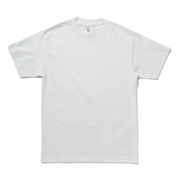 American Style 1301-00S 6.0オンス クラシックTシャツ（ホワイト）(AS1301) ALSTYLE®アメリカンのサーフ・ストリート・スノーシーンで人気を博した「シカゴ生まれカリフォルニア育ち」のブランドALSTYLE。シングルステッチのネックリブ、そしてオープンエンド系のざっくりとした質感が「アメリカ感満載」のTシャツです。●製品取扱い注意湿った状態や、着用中の摩擦により他のものに移染する恐れがありますので、着用にはご注意ください。洗濯の際には色落ちにご注意いただき、淡色・白ものとは必ず分けて洗ってください。※他カラーは「1301-A」「1301-B」「1301-C」に掲載しております。※「YM」「YL」サイズは、販売を終了致しました。※この商品はご注文後のキャンセル、返品及び交換は出来ませんのでご注意下さい。※なお、この商品のお支払方法は、先振込（代金引換以外）にて承り、ご入金確認後の手配となります。