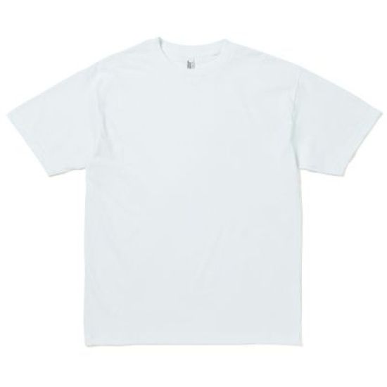 American Style AA1301-00S 6.0オンス ユニセックスTシャツ（ホワイト） American　Apparel®「アルスタイル」は「アメリカンアパレル」に。多くの皆様からご支持をいただいている ALSTYLE 1301(半袖Tシャツ)、1304(長袖Tシャツ)が、American　Apparel としてリスタートします。ALSTYLEブランドの生地感・サイズ感はそのままに、American　Apparel が西海岸スタイルをお届けします。●製品取扱い注意湿った状態や、着用中の摩擦により他のものに移染する恐れがありますので、着用にはご注意ください。洗濯の際には色落ちにご注意いただき、淡色・白ものとは必ず分けて洗ってください。※他カラーは「AA1301-A」「AA1301-B」に掲載しております。※この商品はご注文後のキャンセル、返品及び交換は出来ませんのでご注意下さい。※なお、この商品のお支払方法は、先振込にて承り、ご入金確認後の手配となります。