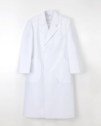 ナガイレーベン HK-11 男子シングル診察衣長袖 白衣は、ドクターとナースだけのものではありません。化学、薬学、医療関係の職場や学校まで広く着用していただける品格のあるコートです。シンプルな表面で、軽快なタッチでありますが裏面に綿糸が編み込んであるため透けを防止しています。繰り返し洗濯にも張り腰の強い、さわやかニットです。