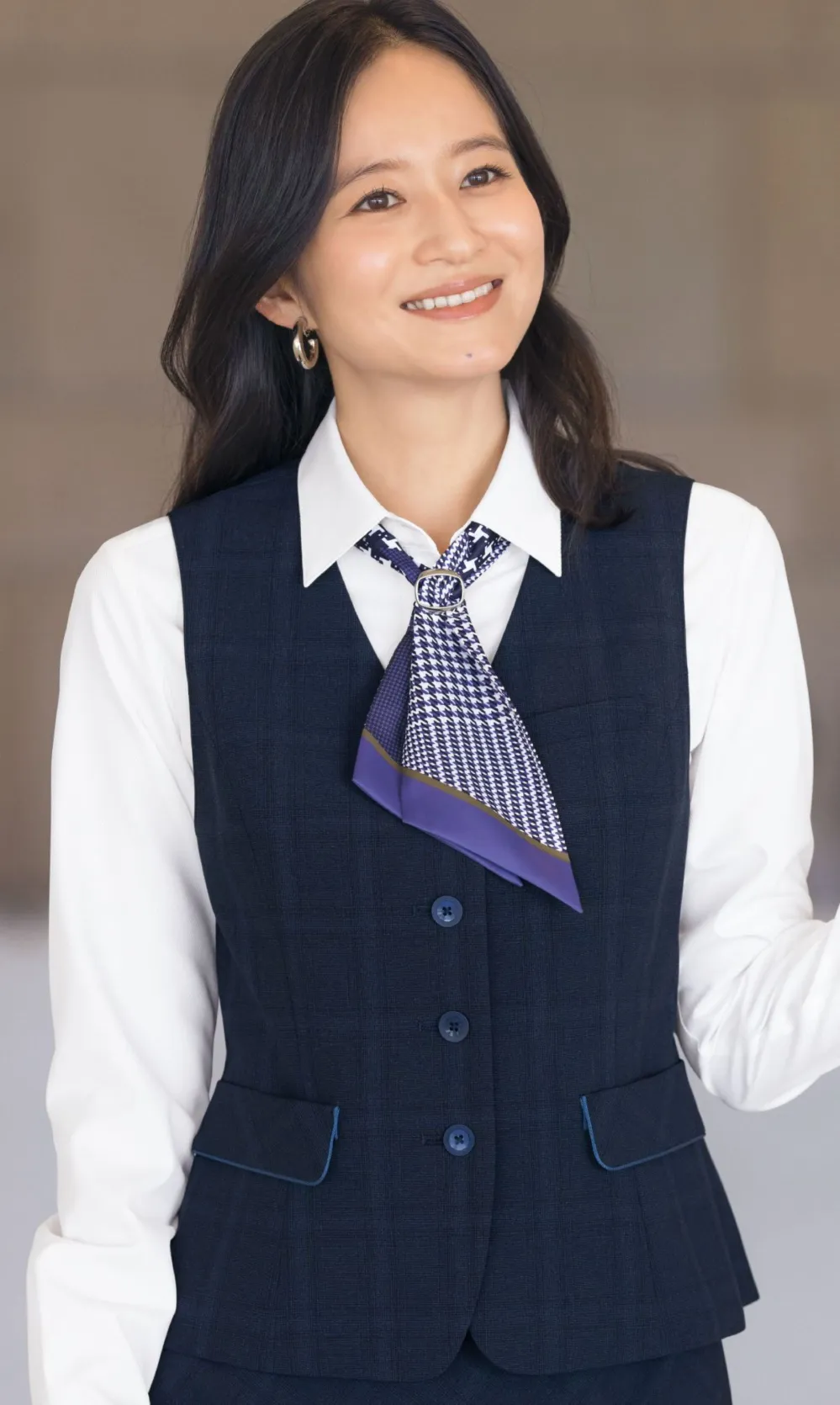 ベスト セロリー S-04641 オフィスウェア・ユニフォームの専門店