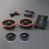 シンメン SA-125 20Vファンバッテリーフルセット 20Vファンバッテリーフルセット最大風量20V/102Lを実現したモデルが全3色で登場。急速充電に対応し、約3.5時間でフル充電が可能。さらに、バッテリーには故障を防ぐ安全保護機能を搭載し、安心して使用できます。特徴・最大風量20V/102Lのハイパワーモデル・選べる全3色のカラーラインナップ・約3.5時間でフル充電できる急速充電対応・バッテリーに安全保護機能付きで故障を防止[セット内容]20V専用パワーファン ×2、二股コード、20V専用バッテリー、20V専用急速充電アダプター、取扱説明書兼保証書仕様・品番:SA-125・品名:20Vファンバッテリーフルセット・バッテリー重量:約330g●S-AIR専用ウェアに取付け、20V専用バッテリーと専用ファンの組み合わせでご使用ください。●SA-20、SA-10、SA-1などその他のS-AIRシリーズとの互換性はありません。●他社製品と組み合わせて使用した場合に発生した故障や落下事故については責任を負いません。●仕様環境温度が高くなると安全のため保護が働き、一時的に電源が落ちますがバッテリー温度が下がると使用できます。※この商品はご注文後のキャンセル、返品及び交換は出来ませんのでご注意ください。※なお、この商品のお支払方法は、前払いにて承り、ご入金確認後の手配となります。
