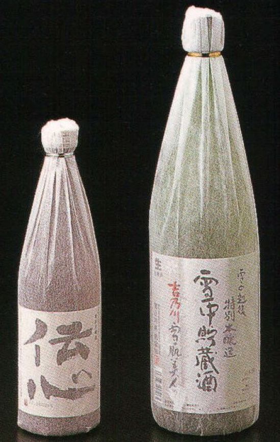 東京メディカル SAKABIN 酒瓶袋（2000枚入り） 酒瓶袋 四合用・一升用100枚×20束（2000枚）入り。●1升用・4合用の袋があります。●酒瓶が美しく見え、キズも目立ちません。※この商品はご注文後のキャンセル、返品及び交換は出来ませんのでご注意下さい。※なお、この商品のお支払方法は、先振込（代金引換以外）にて承り、ご入金確認後の手配となります。