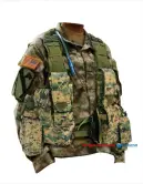 トオケミ 099-CM US ARMY VEST US ARMY VEST～LIMITED EDITION 最新デジタル迷彩柄。計14ヶ所のサイズ調整ベルトで、どんな体格にもジャストフィット！身体に密着する部分（肩・脇）にはウレタンでガード＆フィット！ リアルプロダクト仕様。 強靭！超・高デニール糸＋PUコーティングの防水加工。 ※この商品はご注文後のキャンセル、返品及び交換は出来ませんのでご注意下さい。※なお、この商品のお支払方法は、先振込（代金引換以外）にて承り、ご入金確認後の手配となります。