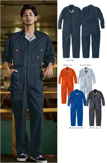 ヤマタカ 6021 ツナギ服 6021 ツナギ服日本製素材を使用したツナギ服です。ポリエステル65%・綿35%の混紡素材で耐久性と快適さを両立し、オールシーズン活躍する作業着として設計されています。帯電防止加工と豊富なポケット設計で、現場作業の効率と安全性を高める機能性を備えています。特徴・帯電防止加工が施され、静電気によるトラブルを軽減・日本製素材を使用・左右の胸ポケットと多彩な収納ポケットで作業効率をアップ・コイルファスナー採用で開閉がスムーズ(引き手付)・マジックテープ式で簡単に着脱可能・ウエスト調整機能でぴったりフィット・工具収納に便利な左足ポケットを装備・作業中の動きやすさを考慮した機能的なデザイン・オールシーズン対応で一年中活躍する万能ツナギ